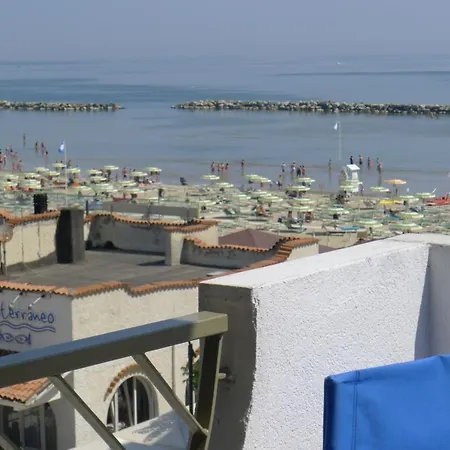 Casa Stefania Igea Marina Apartment *
