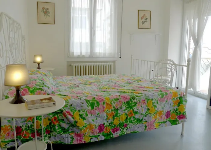 Casa Stefania Igea Marina Vista Mare Διαμέρισμα